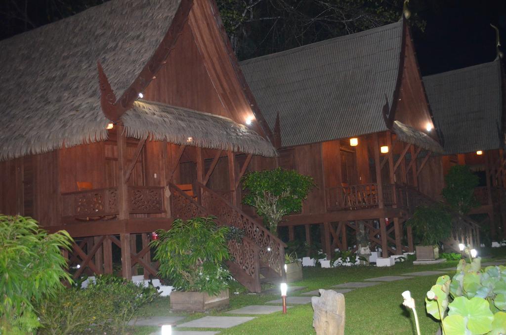 Lanna Ban Hotel Puerto Viejo de Talamanca Экстерьер фото